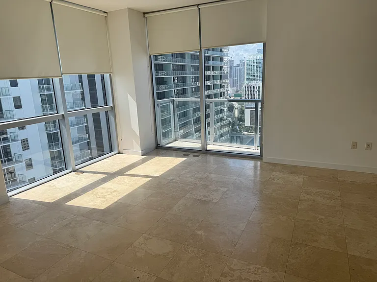 1060 Brickell Ave #3217 — Photo 2