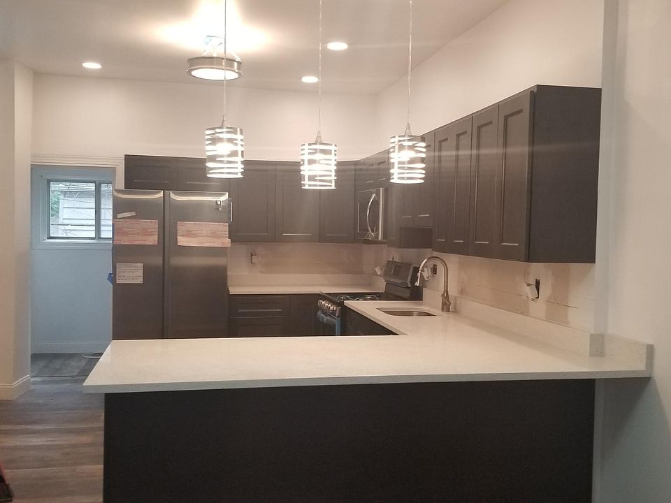 1st image of 2523 W Cumberland St