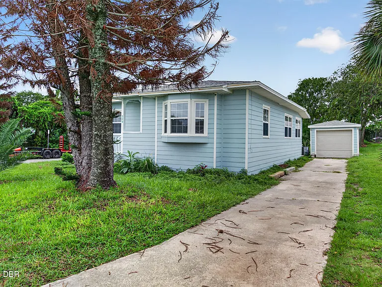 398 Golf Blvd — Photo 38