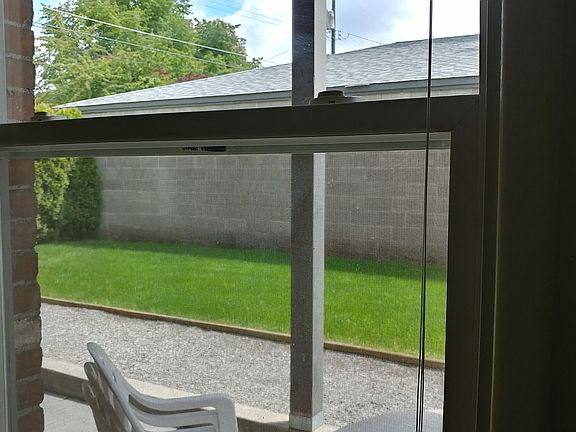 5th image of 2112 N Howard St