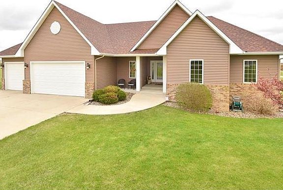 2nd image of 811 Rose Dr