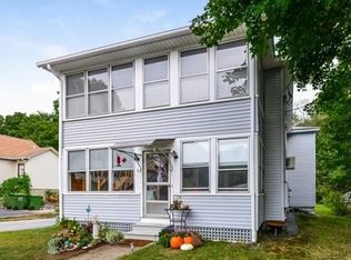 15 Lake St, Uxbridge, MA 01569