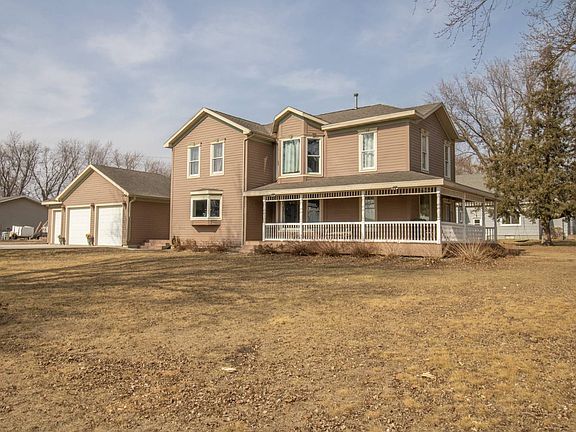 2nd image of 607 S Main St