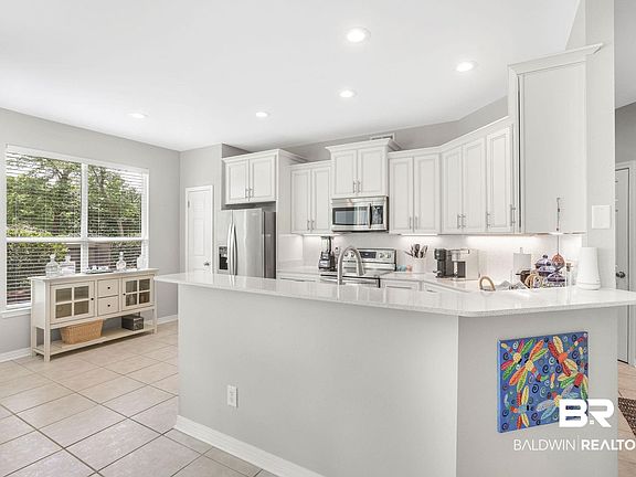 5th image of 3736 Cypress Point Dr APT 107B