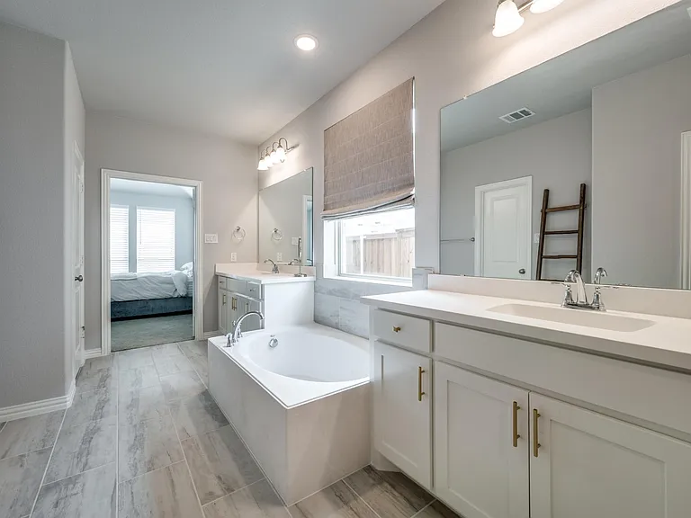 3004 Comal Dr — Photo 14