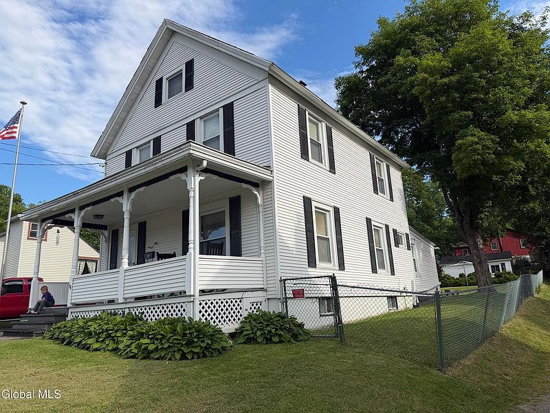 2nd image of 16 Treadway Street