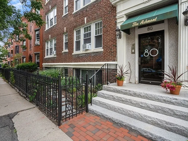 80 Florida St #4 — Photo 15