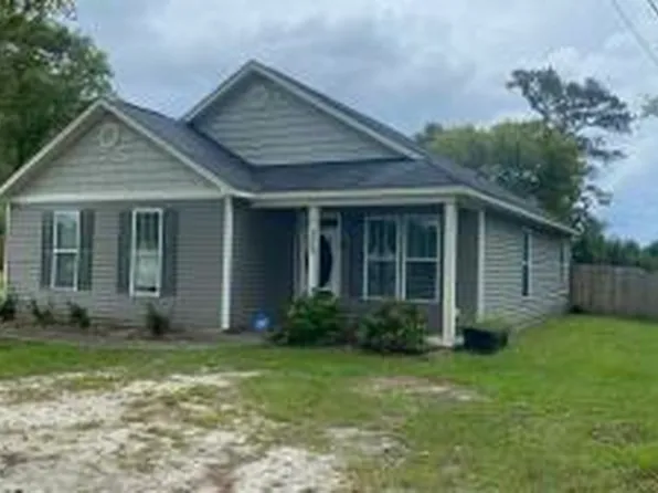 308 Old 30 Rd, Jacksonville, NC 28546