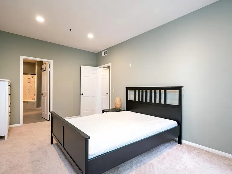 5895 Friars Rd #5302 — Photo 17