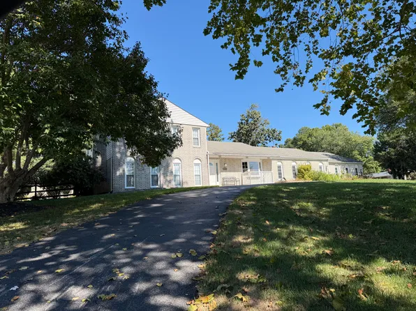 10490 Graeloch Rd #1, Laurel, MD 20723