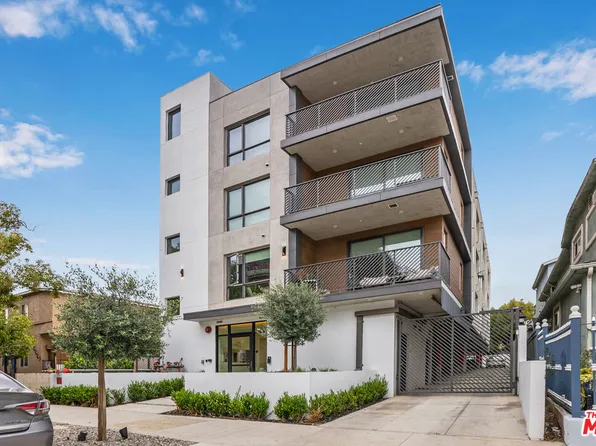 5657 Virginia Ave #202, Los Angeles, CA 90037