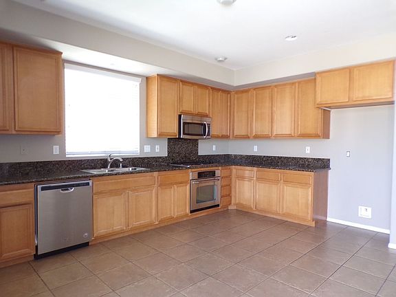 4th image of 30434 White Fir Dr