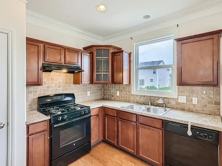 259 Linda Lee Ln — Photo 11