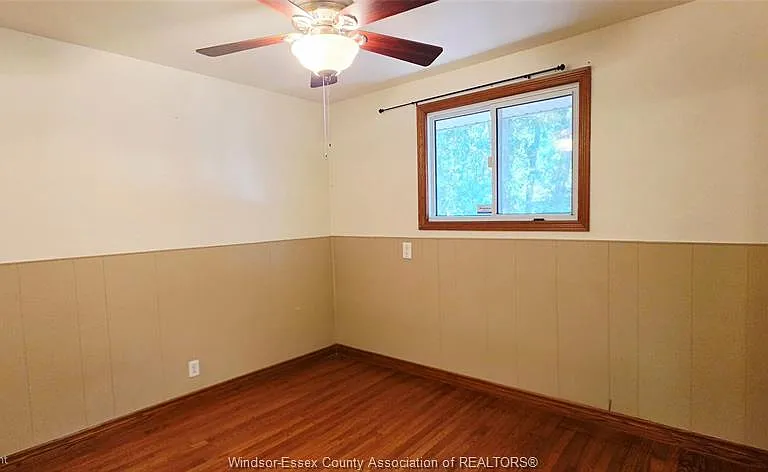 1050 Bartlet Dr — Photo 9