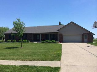 2319 Travis Dr, Lebanon, IN 46052