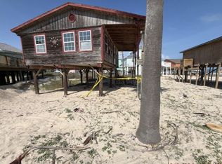 222 Jettyview Rd, Surfside Beach, TX 77541