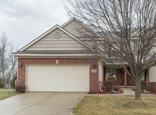 4668 Summer Ridge Dr, Howell, MI 48843