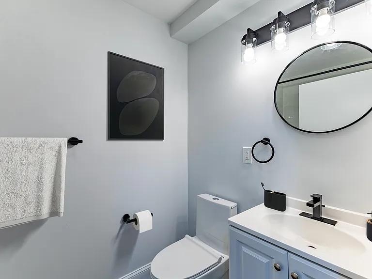 Windsor Forest Townhomes — Photo 11