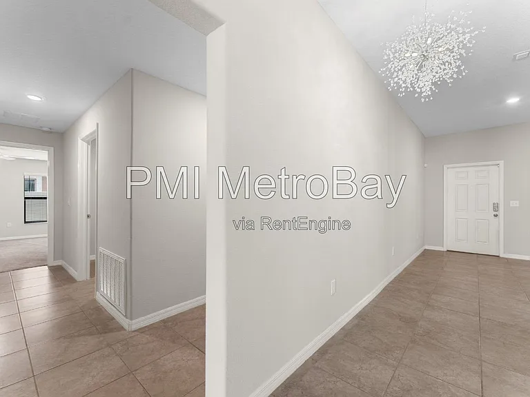 9703 Sage Creek Dr — Photo 15