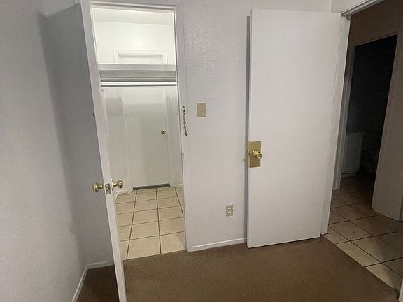 4th image of 604 E Alston St #13
