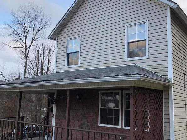 11 Pikes Peak St, Nanticoke, PA 18634