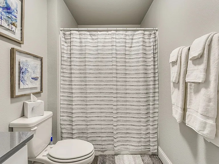 3905 Sheraton Rd — Photo 26