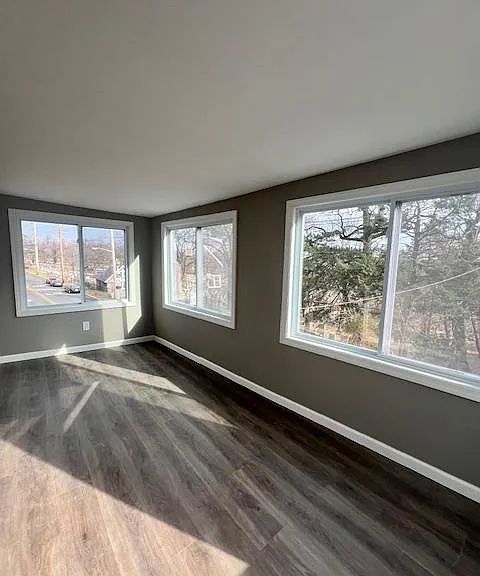 741 Schuyler Ave #2 — Photo 32
