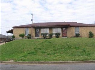 3661 Hillbrook Rd, Memphis, TN 38109