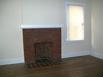 5th image of 3024 Garland Ave