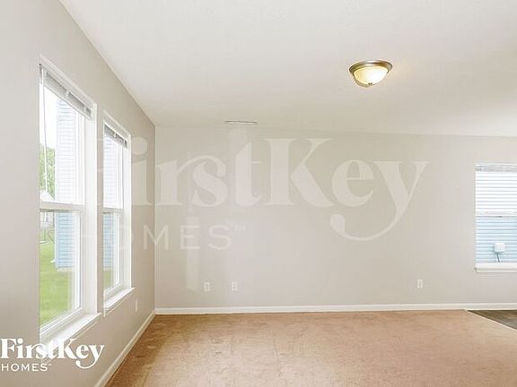 3rd image of 8116 Wildwood Farms Dr