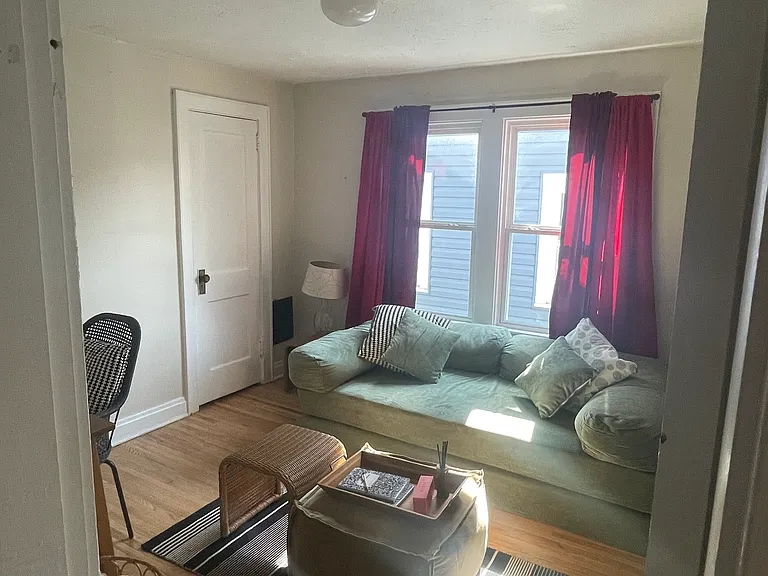 142 W California Ave — Photo 12