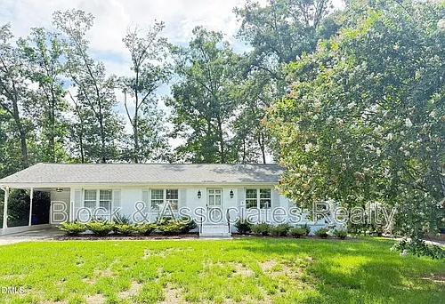 212 Sampson St Photo 1