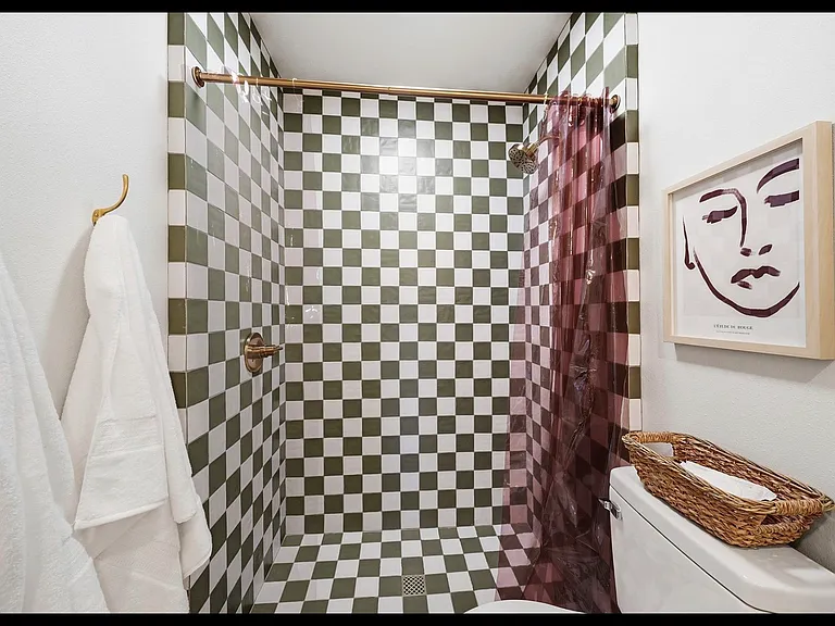 2961 Panorama Dr #1 — Photo 6