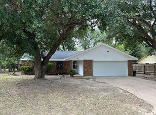 131 Charles St, Crockett, TX 75835
