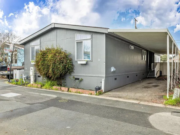 6 Leisure Park Circle, Santa Rosa, CA 95401