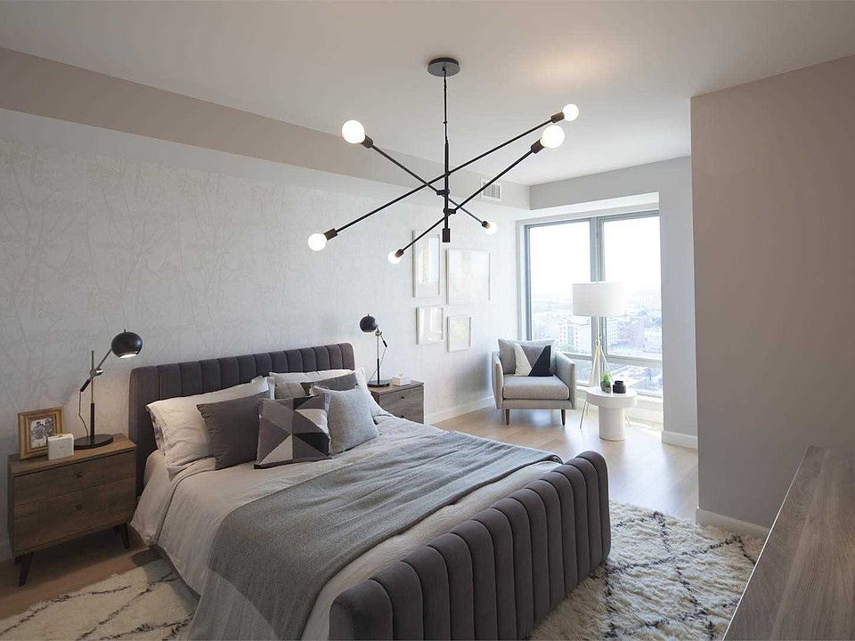 1st image of 13835 39th Ave APT 11F