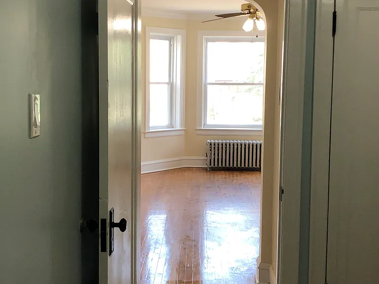 5751 W Gunnison St #1 — Photo 7
