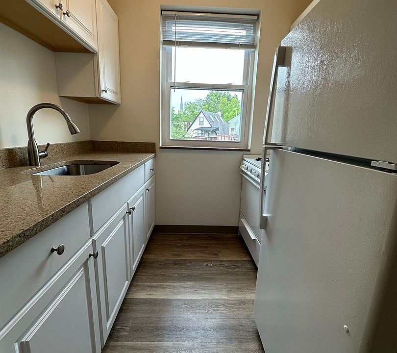 1st image of 5927 Walnut St #349