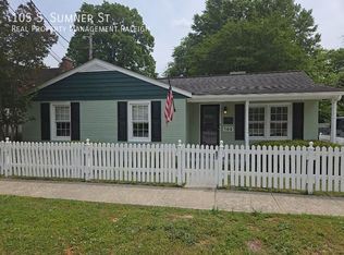 105 S Sumner St, Selma, NC 27576