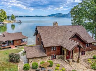 5928 Smith Mountain Rd, Penhook, VA 24137