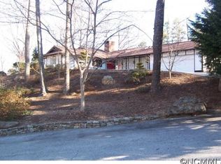 315 Bird Mountain Ridge Rd, Landrum, SC 29356
