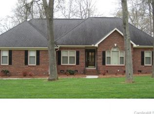 705 Belmorrow Dr, Charlotte, NC 28214