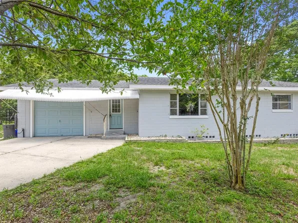 220 N Julia Ave, Deland, FL 32720