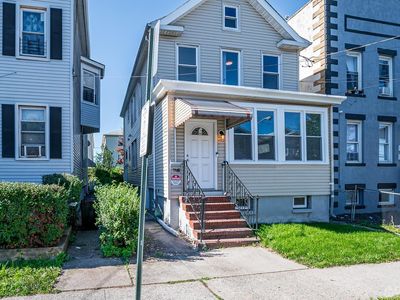 652 Court St, Elizabeth, NJ, 07206