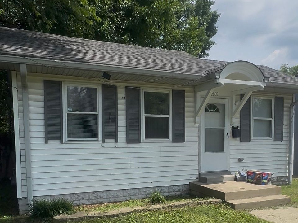 1st image of 2809 Virginia Ave