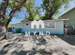 220 Hillcrest Dr, Reno, NV 89509