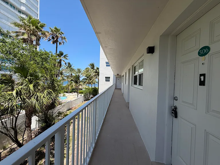 1750 S Ocean Blvd #306E — Photo 4