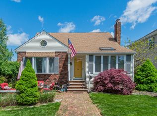 28 Mill Rd, Morris Plains, NJ 07950