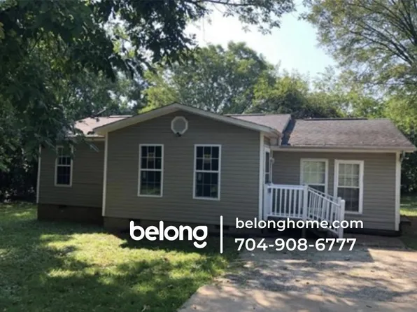 5724 Phillips St, Charlotte, NC 28269