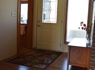 130 Arbor Ct, Hillsdale, MI 49242